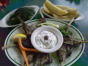 Piatsa’s authentic Greek cuisine adds spice to Harford dining