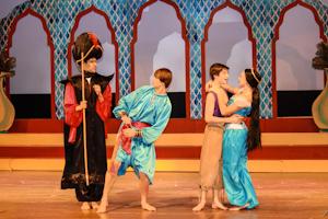 Underclassmen steal show in ‘Aladdin’