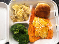 Price’s Seafood serves up yummy food for high prices