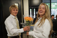 Editor gives tips and tricks for perfect Homecoming proposal