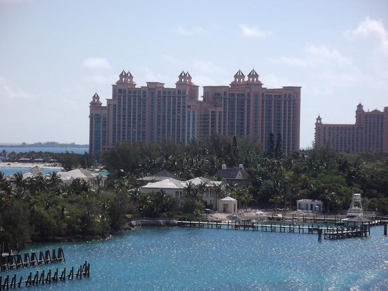 Senior Taylor Gerber stays at The Atlantis Paradise Island Resort. The resort and waterpark located on Paradise Island, was offically opened in 1998. 