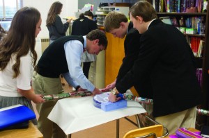 Advisories wrap up year with giving
