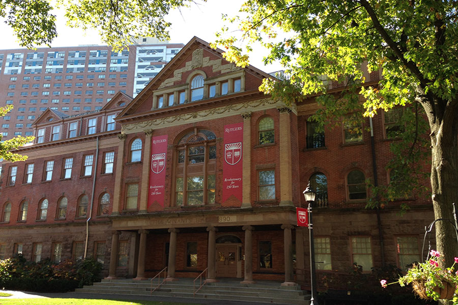 Winants Hall was built in 1890 and was originally the first dorm on campus. Today, the building now serves as the home for several university offices such as Alumni Relations, Office Secretary of the University, and VP of Public Affairs.
