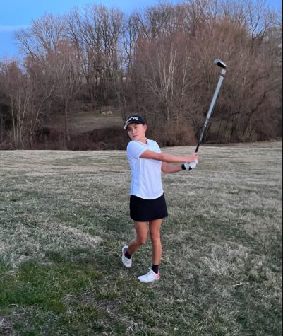 Bogan swings way into a new golf season for her junior year