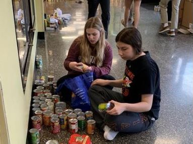 JC hosts another successful Thanksgiving food drive