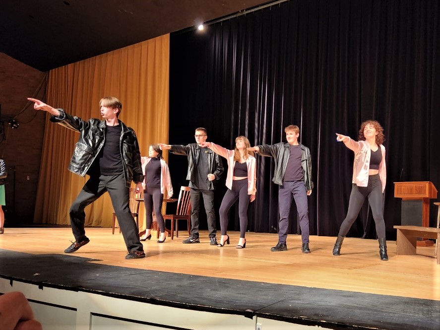 JC acting class puts on a show